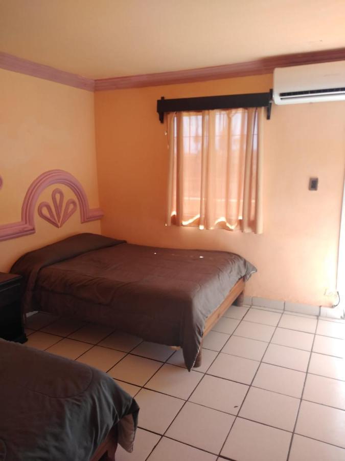 Hotel Plaza Penasco Puerto Peñasco エクステリア 写真