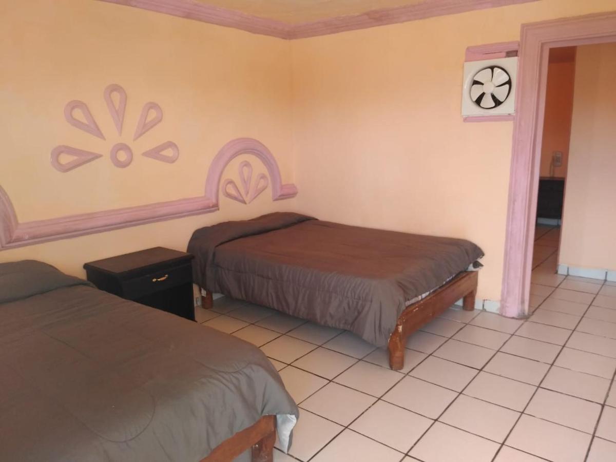 Hotel Plaza Penasco Puerto Peñasco エクステリア 写真