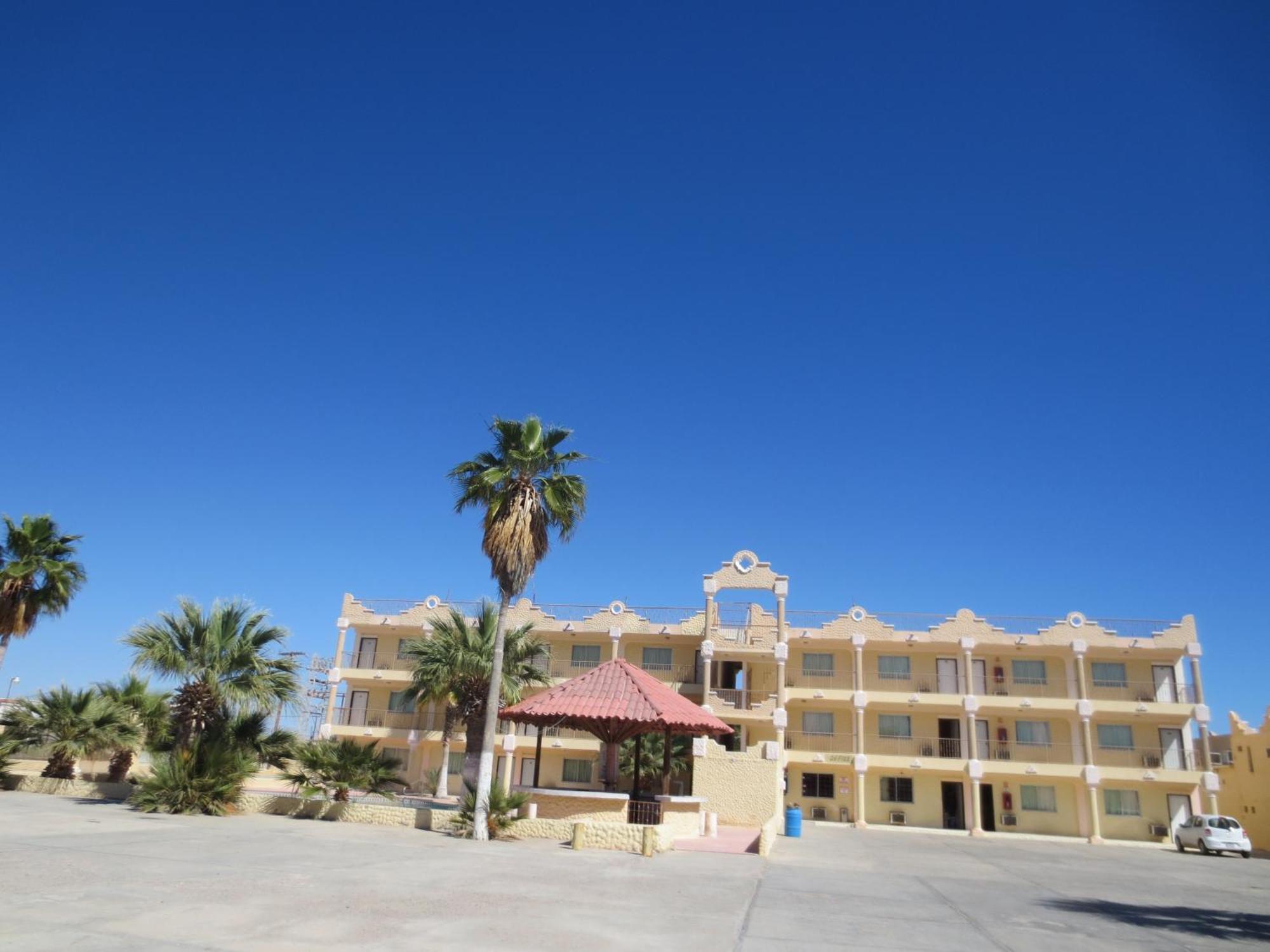 Hotel Plaza Penasco Puerto Peñasco エクステリア 写真